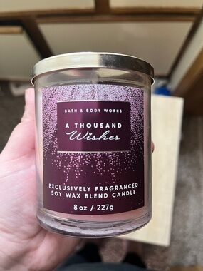 Bath & Body Works A Thousand Wishes Candle - Plum